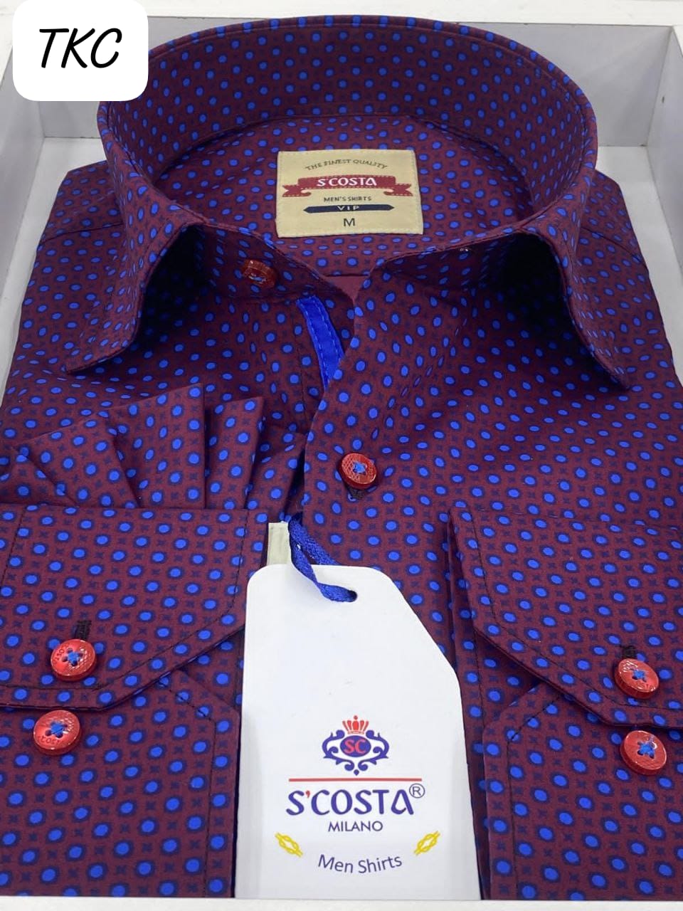 Men's slim fit shirt (formal shirt).